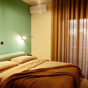 Designer Close To The Center + Free Parking Selanik