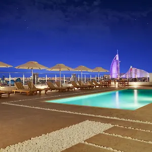 Отель Lemon Tree Hotel, Jumeirah Дубай